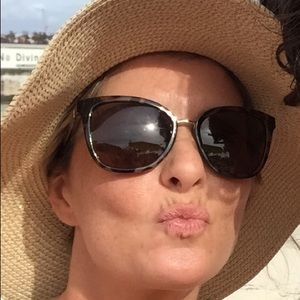Meet your Posher, Beth